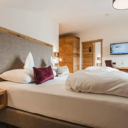 Bergblick 4 Sterne Superior Otel