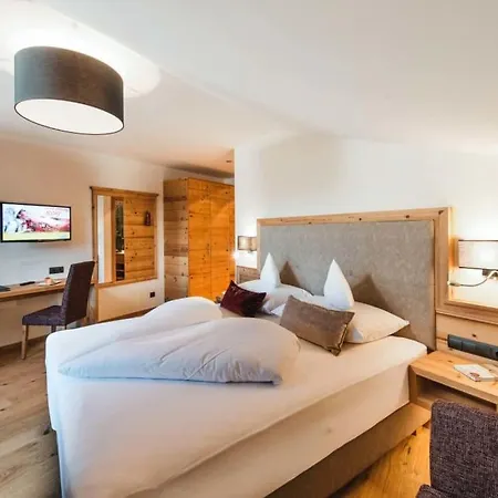 Bergblick 4 Sterne Superior Hotel 4*