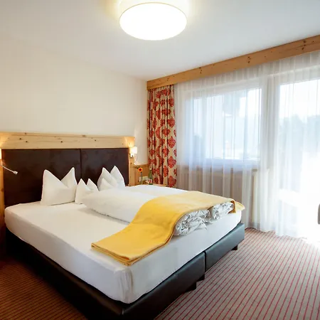 Bergblick 4 Sterne Superior Hotel Fiss