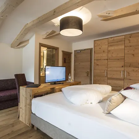 Hotel Bergblick 4 Sterne Superior 4*