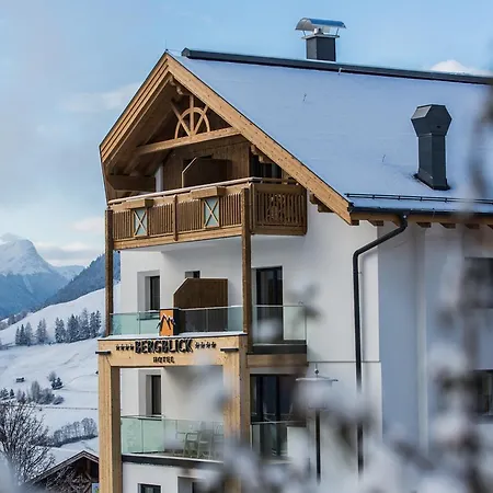 Hotel Bergblick 4 Sterne Superior 4*