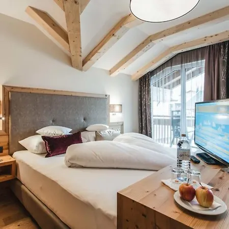 Hotel Bergblick 4 Sterne Superior Fiss