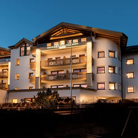 ホテル Bergblick 4 Sterne Superior