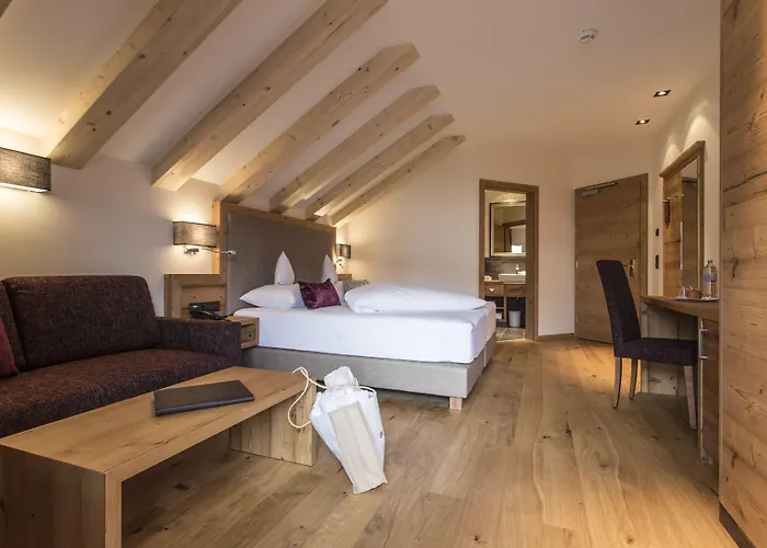 Hotel Bergblick Fiss