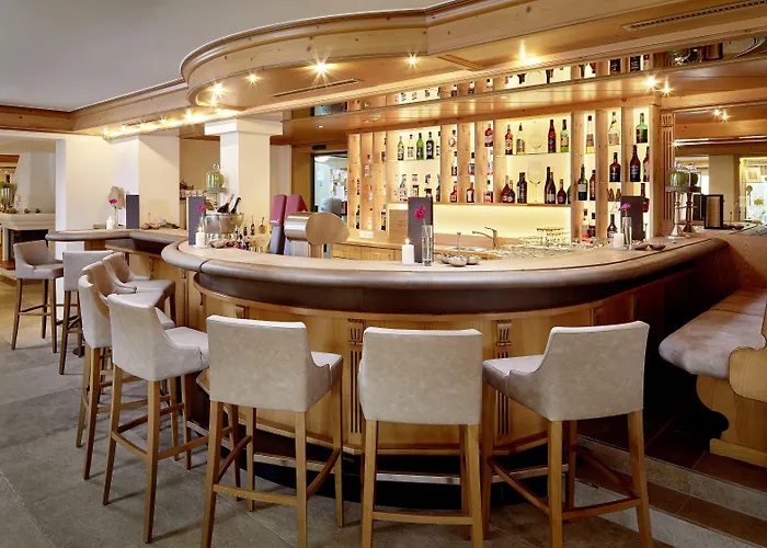 ホテル Bergblick 4 Sterne Superior フィス